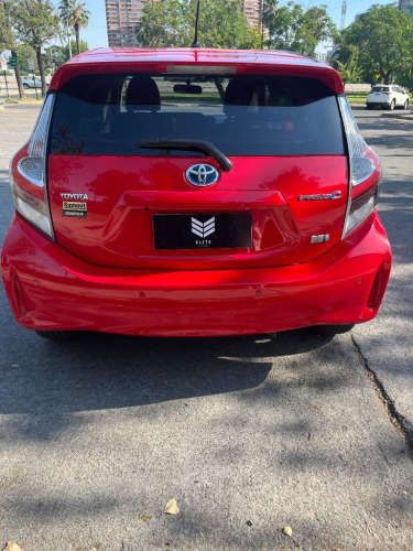 Toyota Prius C Hybrid 2021