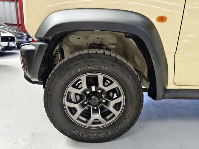 SUZUKI JIMNY 2021