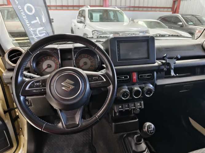 SUZUKI JIMNY 2021