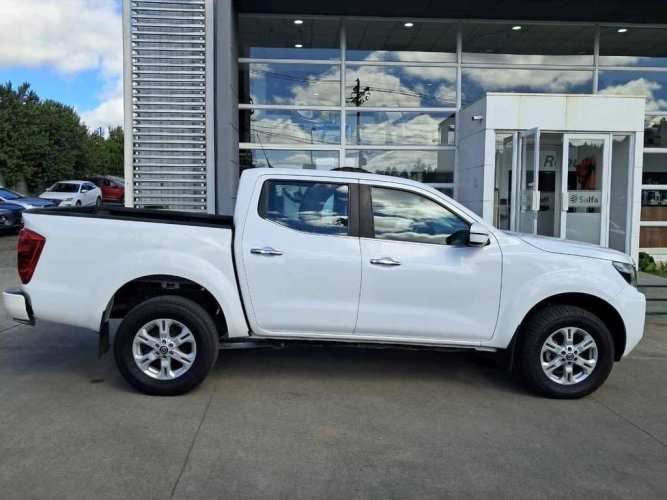 NISSAN NAVARA 2021