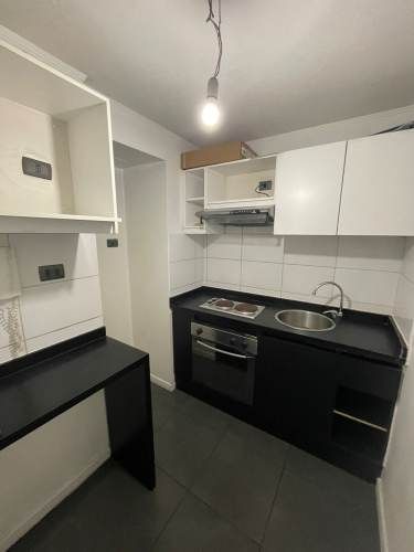 HOME ESTUDIO EN SANTIAGO CENTRO CERCA AL METRO SANTA LUCIA