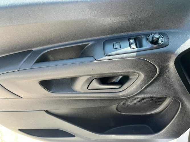 OPEL COMBO 1.6 TD - 2022 | 143