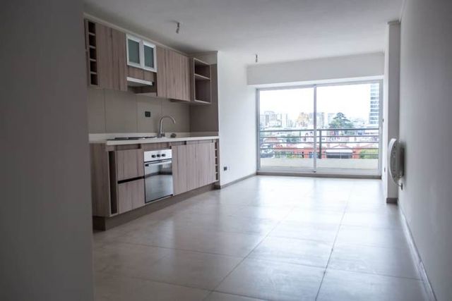 HERMOSO DEPARTAMENTO, ESTACIONAMIENTO Y BODEGA EN ÑUÑOA