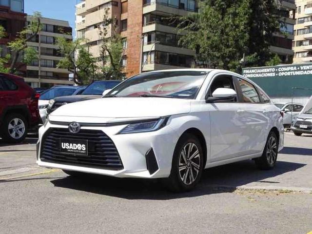 TOYOTA YARIS 2023