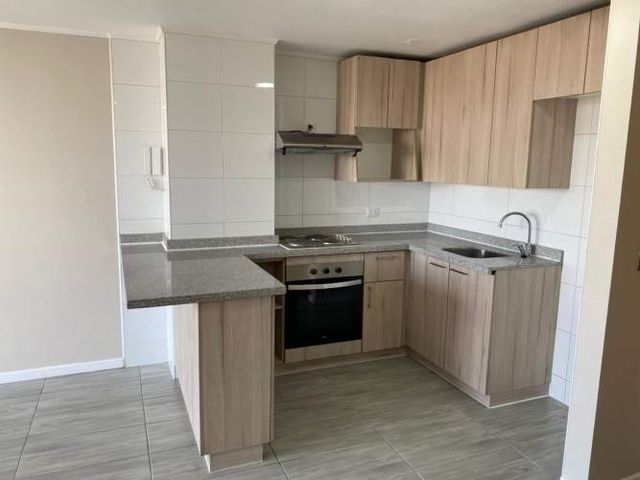 Departamento en arriendo c/ estacionamiento en Independencia