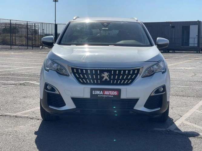 PEUGEOT 3008 2020