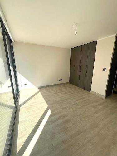 Depto excelente conectividad Metro Hospitales (137130)