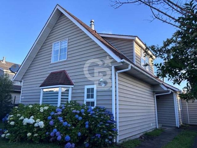 Casa familiar 4D/4B, cerca del lago y comercio local