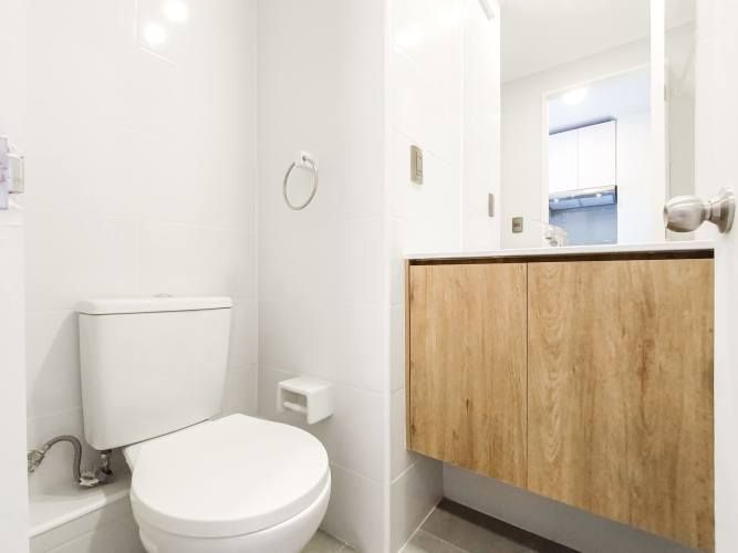 Lia Aguirre [2731-1]