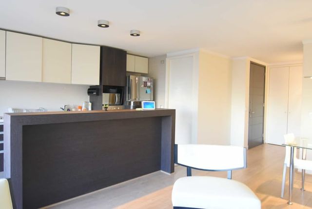 Arriendo exclusivo con piscina temperada-gym (137148)