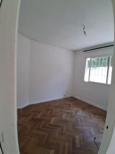 DEPARTAMENTO LUXEMBURGO CON CAMPANARIO