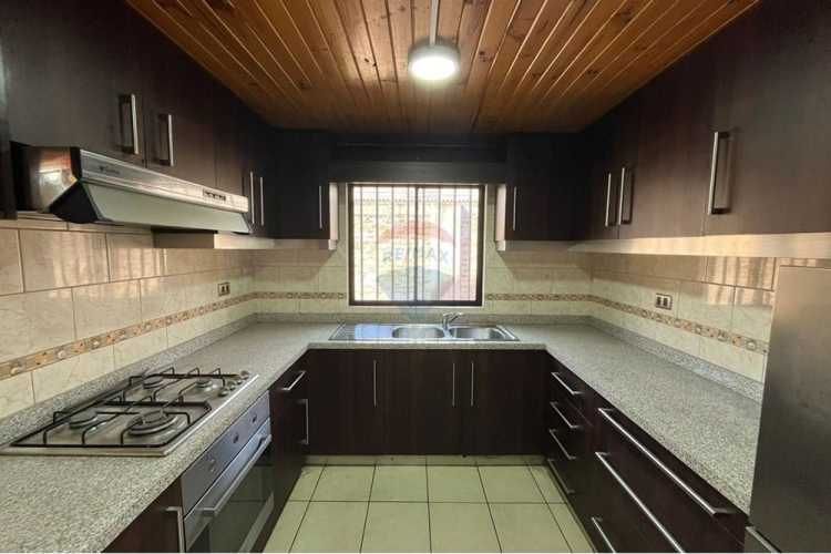 Arriendo con excelente conectividad