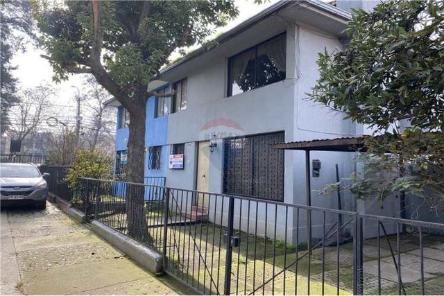 Se vende excelente casa central