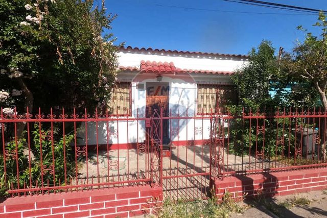 Excelente ubicación, sector las rejas!!