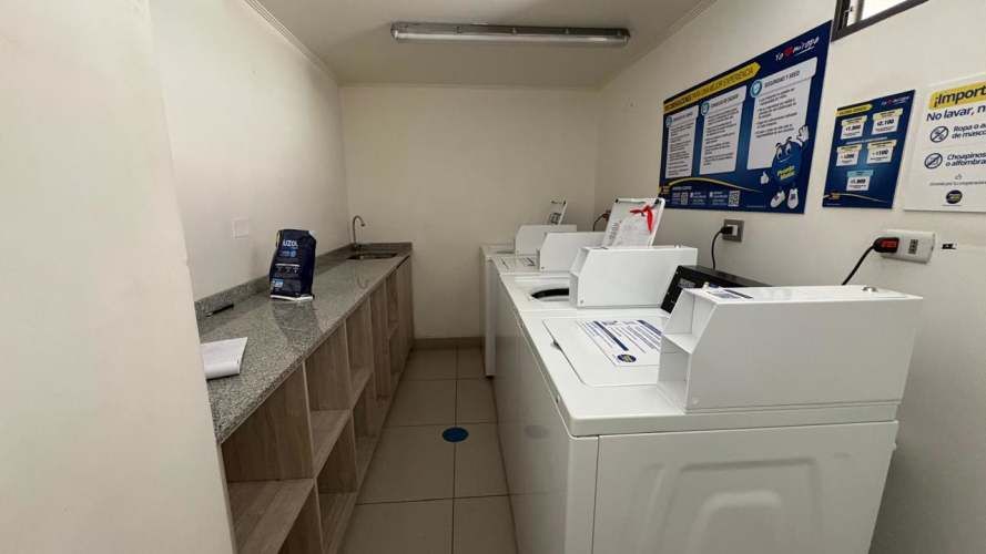 WALKER MARTINEZ EXCELENTE DP 2H2B 1B1E