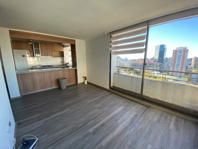 ARRIENDO DEPARTAMENTO EDIFICIO COCHRANE 1140 (137242)