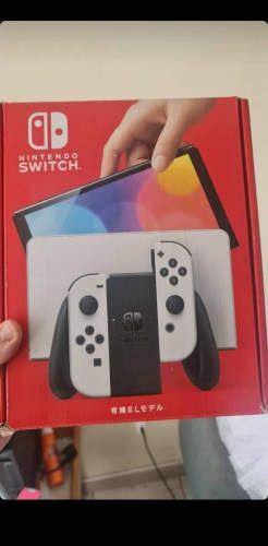 Nintendo switch Oled + accesorios