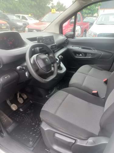 PEUGEOT PARTNER L1 HDI AÑO 2022