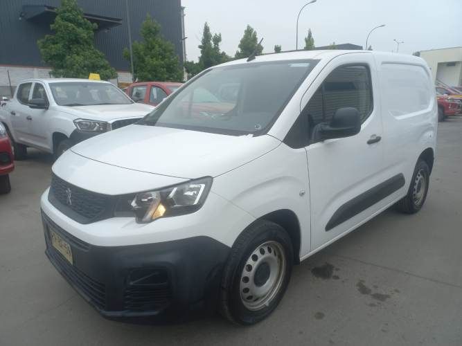 PEUGEOT PARTNER L1 HDI AÑO 2022
