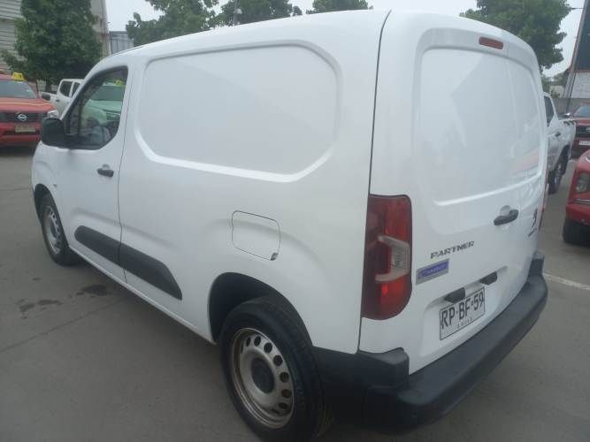 PEUGEOT PARTNER L1 HDI AÑO 2022