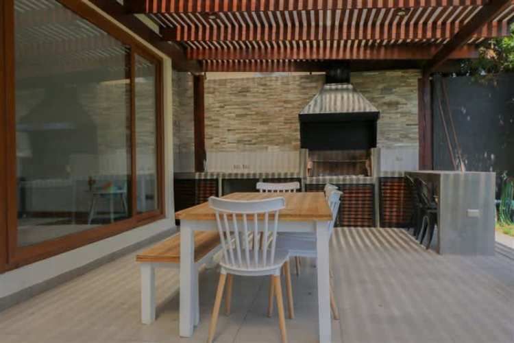 CASA Avenida Chamisero