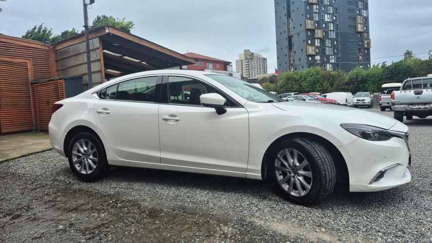 MAZDA NEW 6 2017