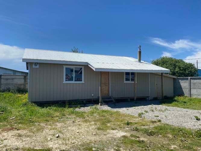 Casa independiente en sector Lagunitas