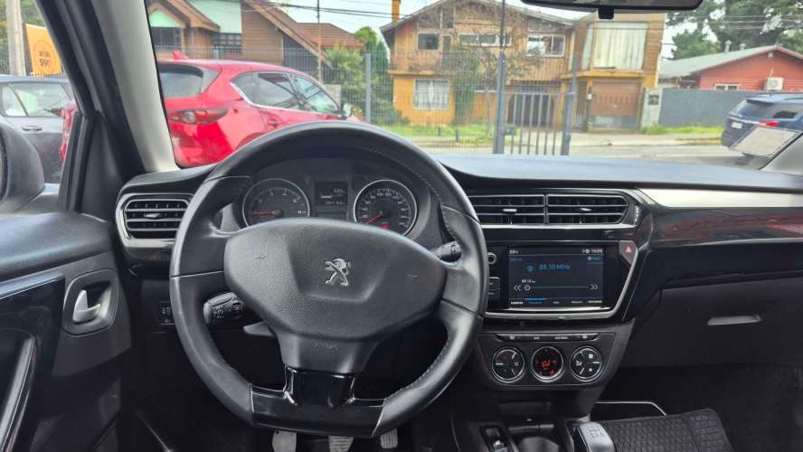 PEUGEOT  301 1.6 HDI 2022