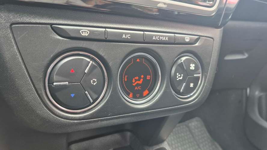 PEUGEOT  301 1.6 HDI 2022