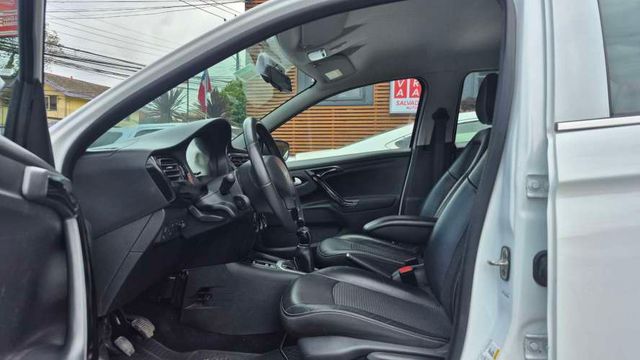 PEUGEOT  301 1.6 HDI 2022