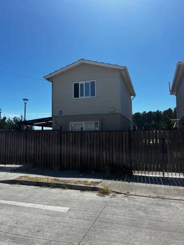 AMPLIA CASA CON EXCELENTE UBICACIÓN SAN PEDRO