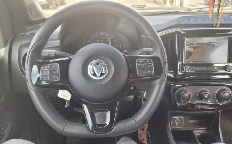 RAM 700 BIGHORN 1.3 FULL AUT AÑO 2023