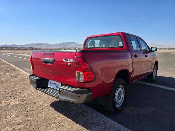 TOYOTA HILUX 2023