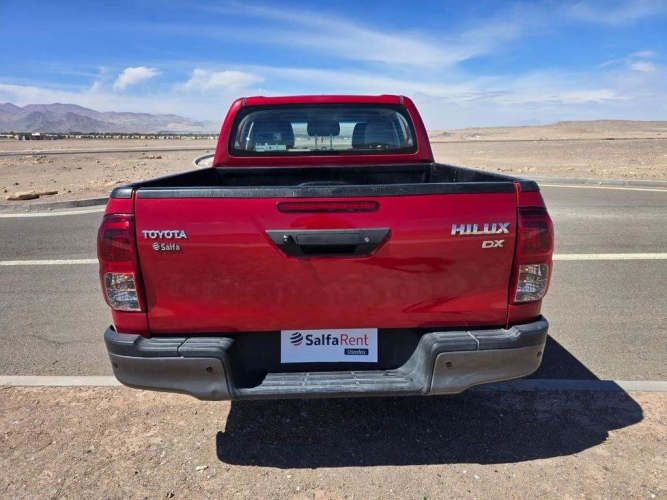 TOYOTA HILUX 2023