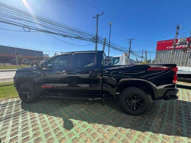 CHEVROLET SILVERADO 2021