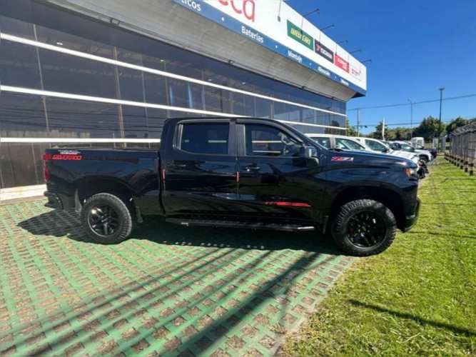 CHEVROLET SILVERADO 2021