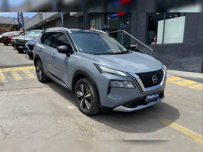 NISSAN X-TRAIL 2023