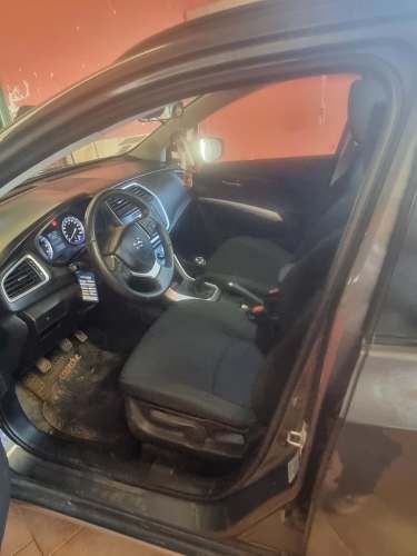 Suzuki SX4 S-Cross GL 1.6