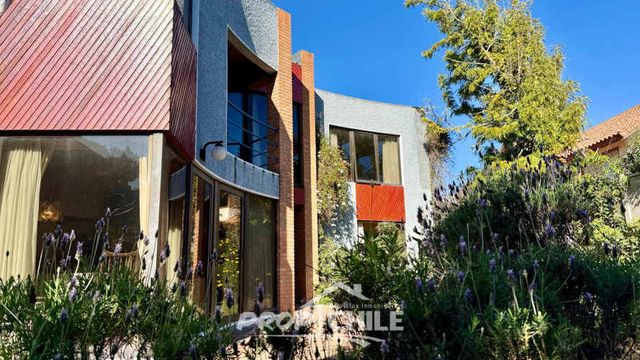 Casa 2 Niveles en VENTA, Concón. (137445)