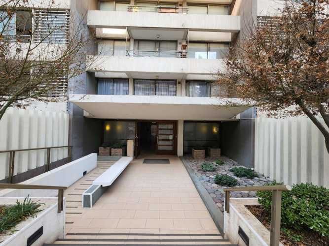 Venta Cómodo Dept. 2D + 2B + Estac y Bodega (137442)