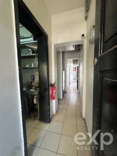 LOCAL COMERCIAL Pedro de Valdivia con Bustos