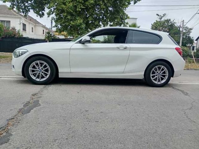 BMW 116I  1.6 MT 2013