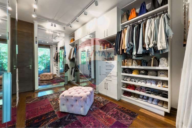 Duplex con jardin privado