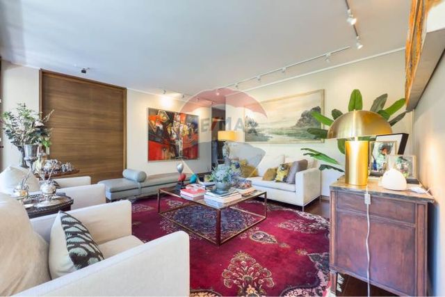 Duplex con jardin privado