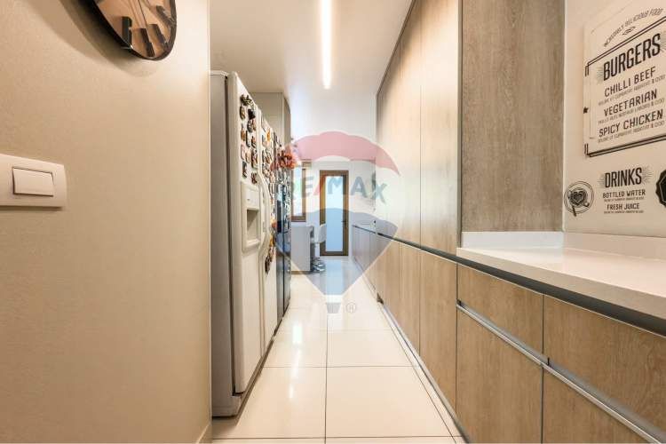 Duplex con jardin privado