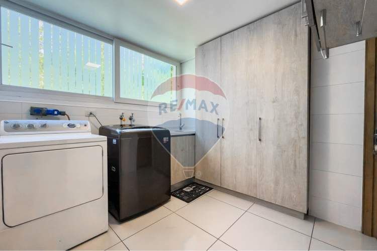 Duplex con jardin privado