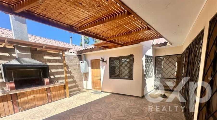 CASA Rafael Zorraindo 445, copiapo