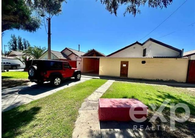 CASA Rafael Zorraindo 445, copiapo