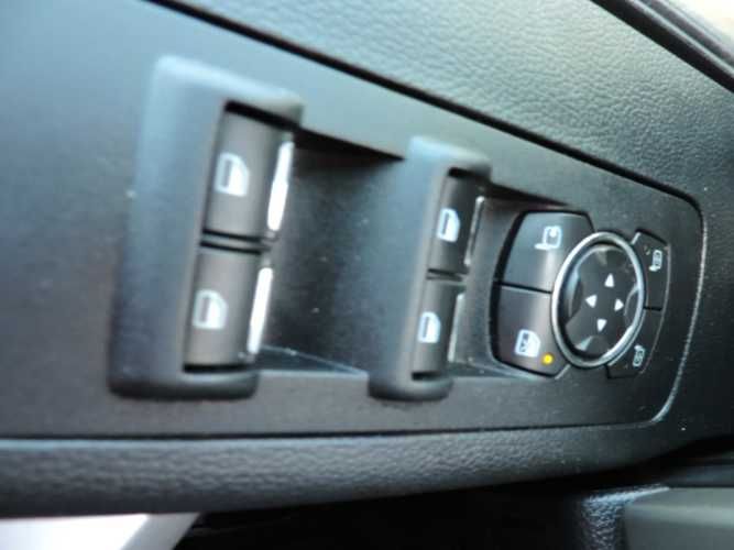 FORD F-150 LARIAT 4X4 5.0  2017