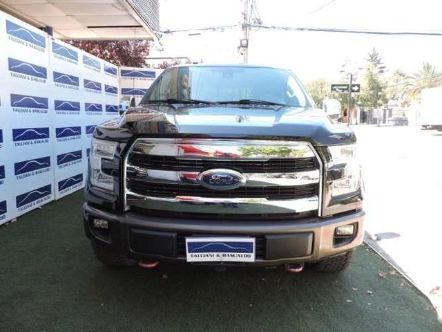 FORD F-150 LARIAT 4X4 5.0  2017